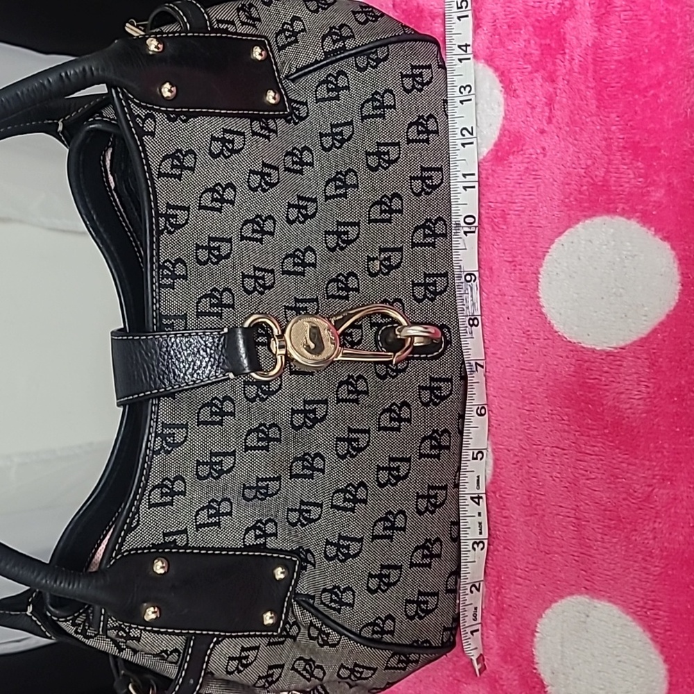 Dooney & Bourke Black Trim Logo Canvas Shoulder Bag - Picture 5 of 8